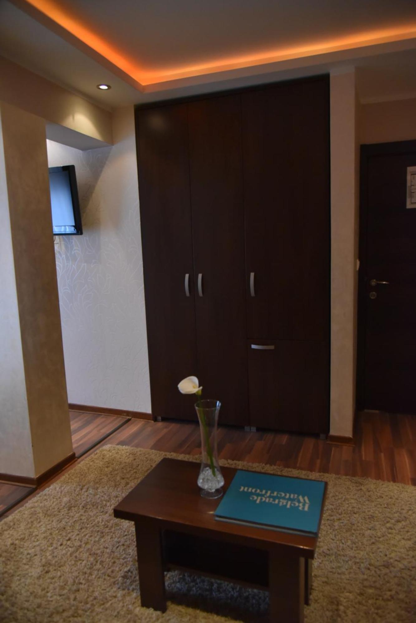 B&B Park Sremcica Dış mekan fotoğraf